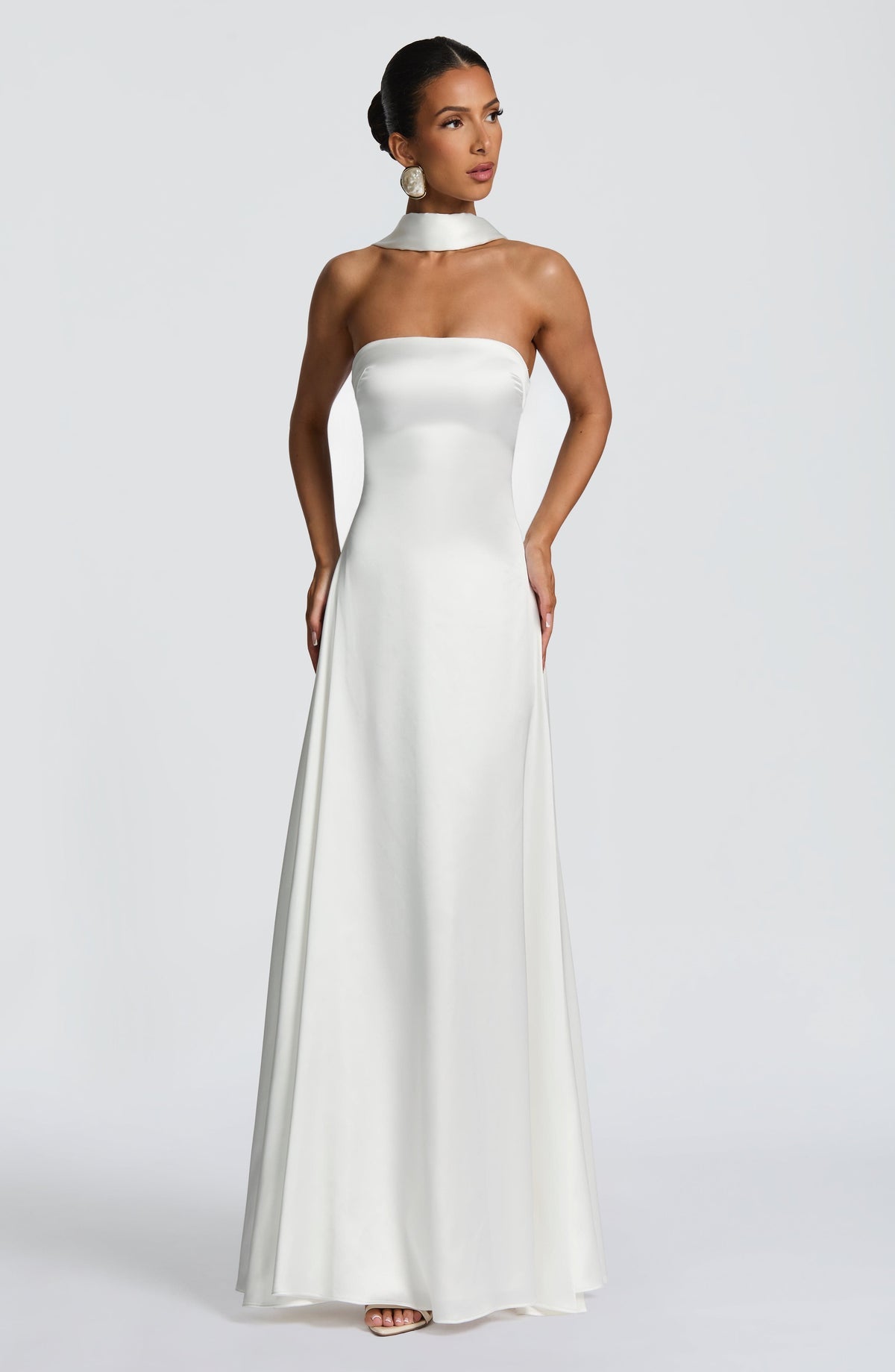 VESTIDO LONGO COM DECOTE RETO - MAJU