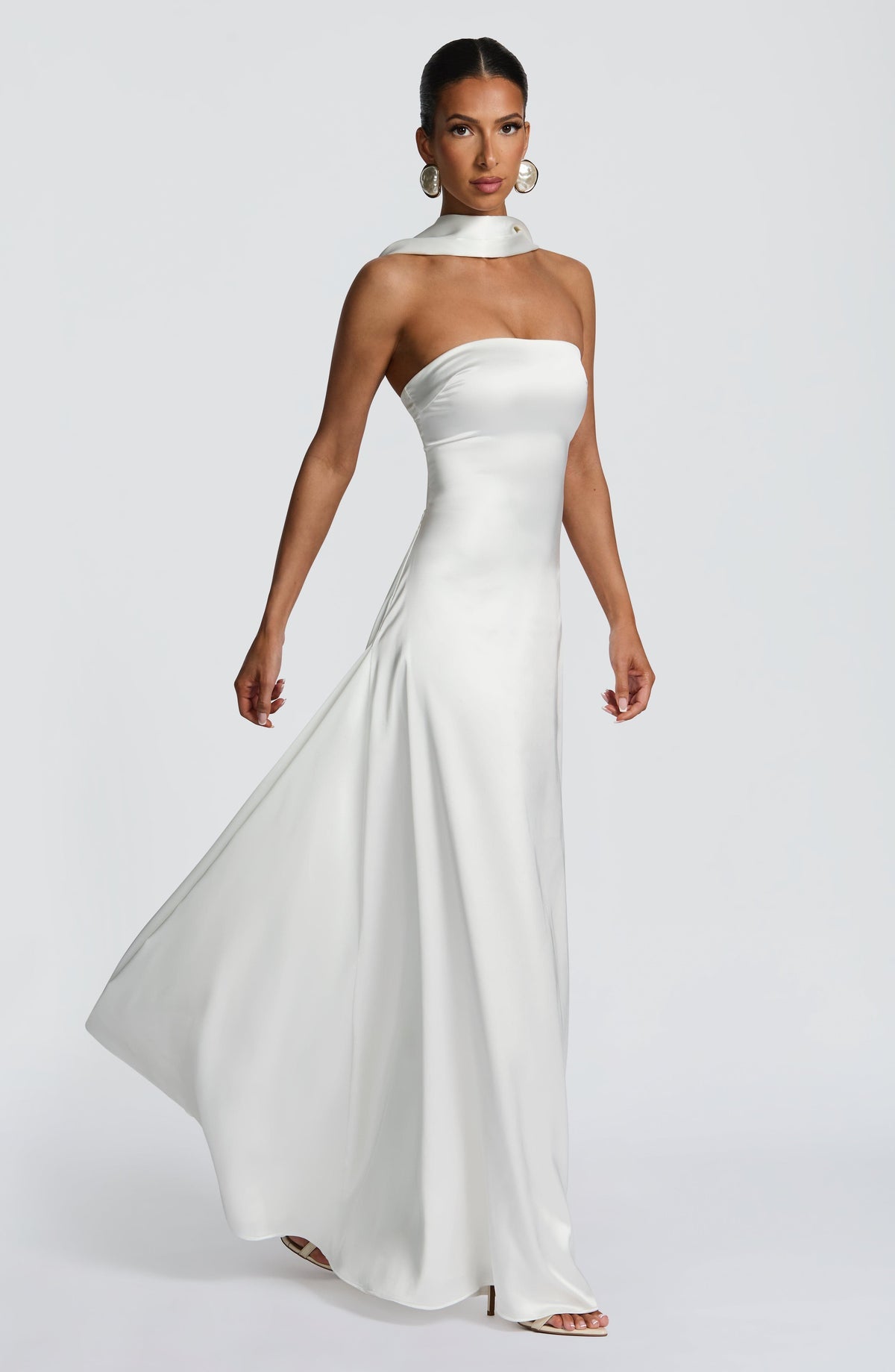 VESTIDO LONGO COM DECOTE RETO - MAJU