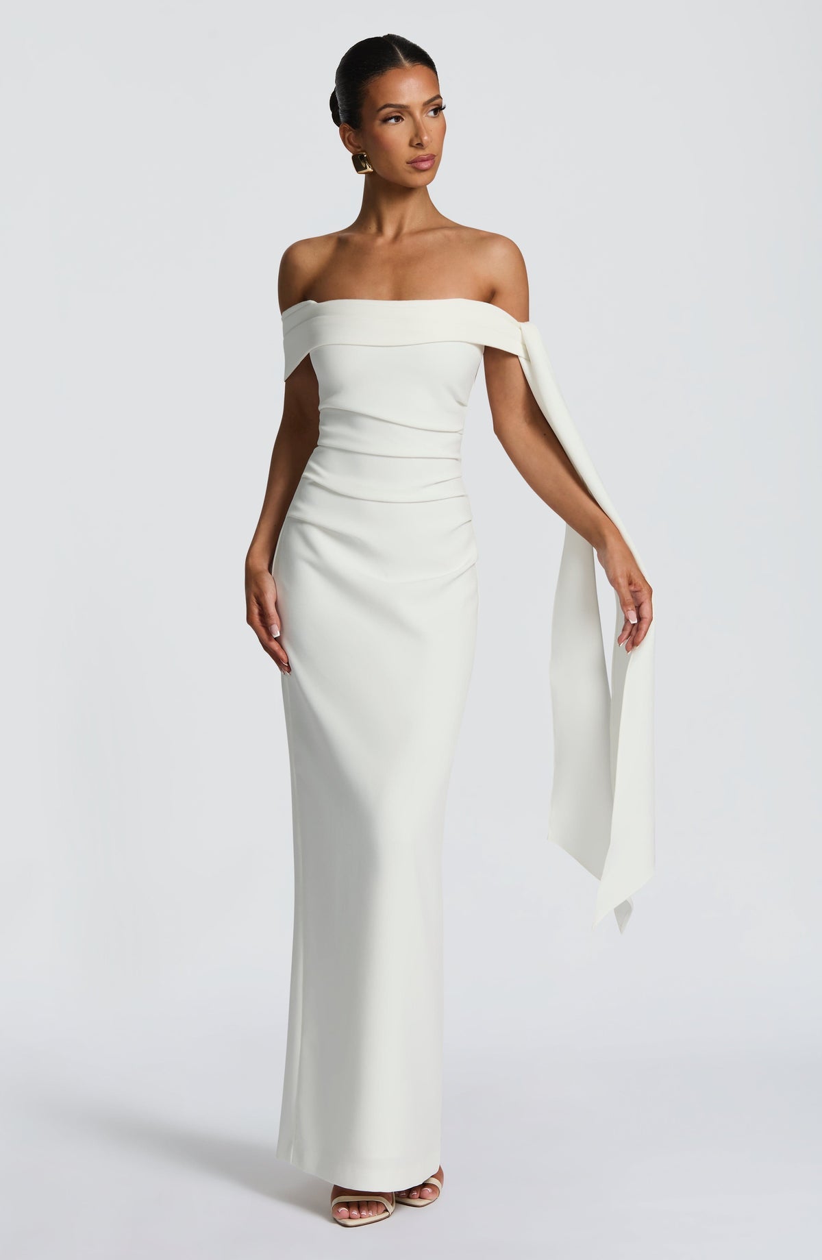 VESTIDO LONGO COM DECOTE OMBRO A OMBRO - TURIM