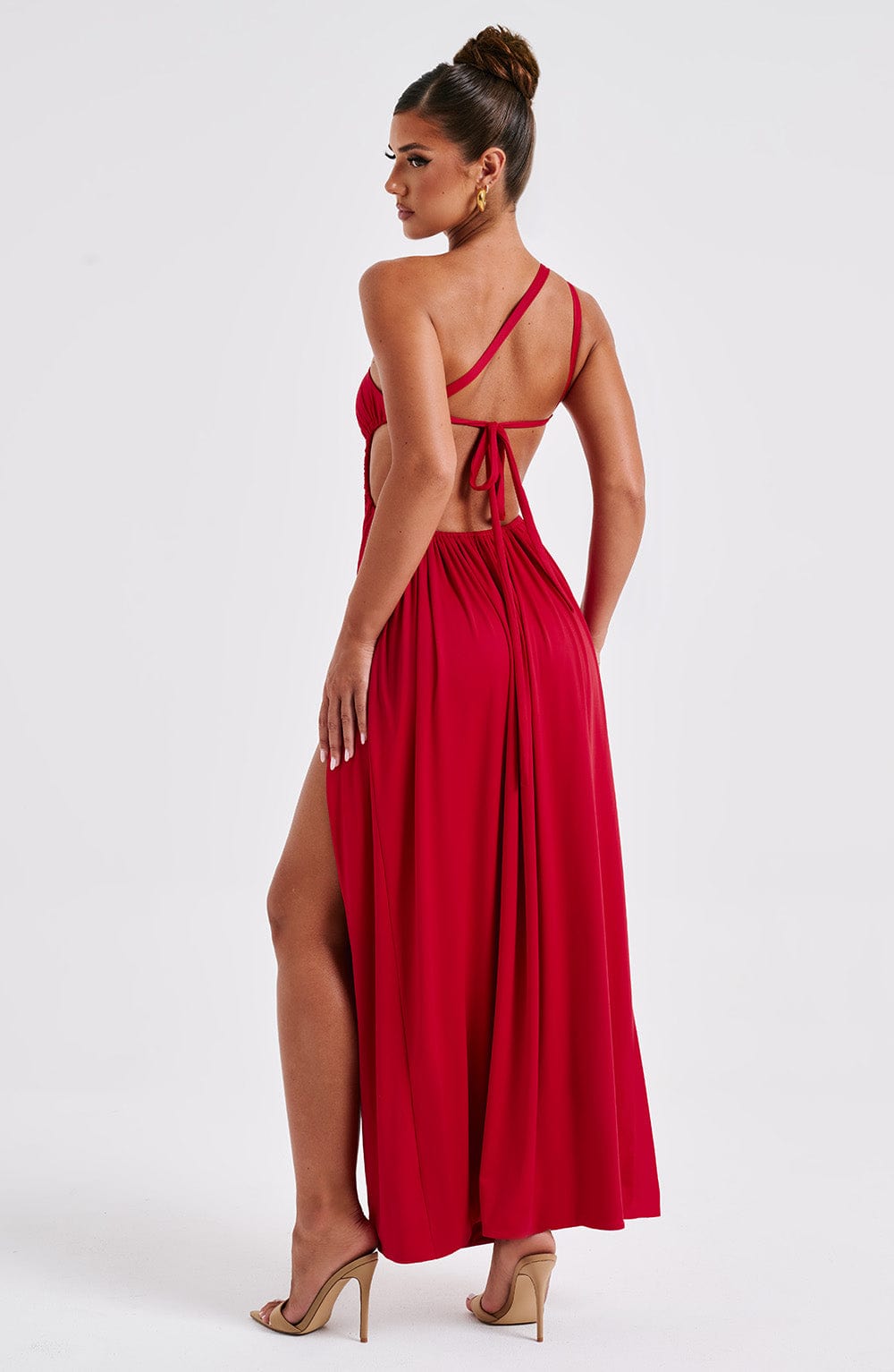 VESTIDO LONGO COM ALÇAS E DECOTE NAS COSTAS - ANABELLE