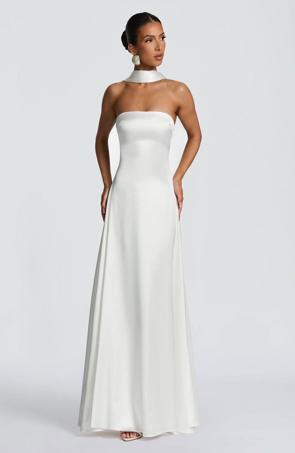 VESTIDO LONGO COM DECOTE RETO - MAJU