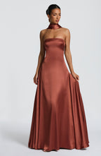 VESTIDO LONGO COM DECOTE RETO - MAJU
