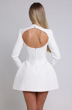 VESTIDO MINI COM DECOTE NAS COSTAS MANGA LONGA - BEATRICE