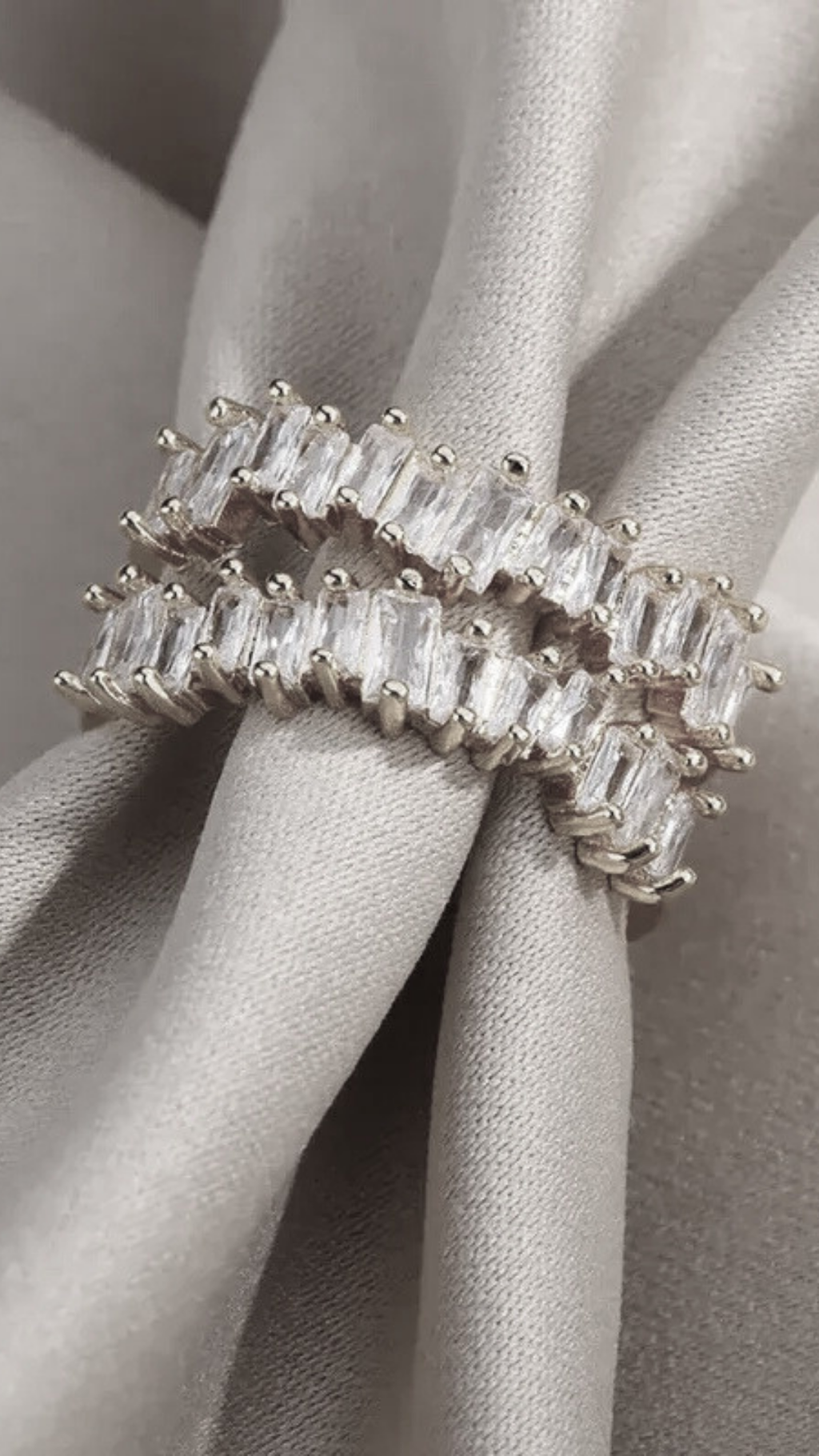 ANEL DE AÇO INOXIDAVEL - HELENA