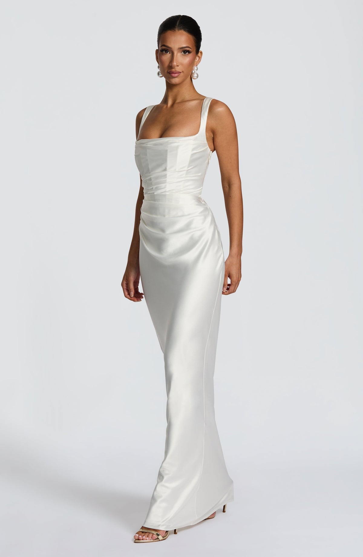VESTIDO LONGO COM ALÇAS E AMARRAÇÃO NAS COSTAS - ELLIE