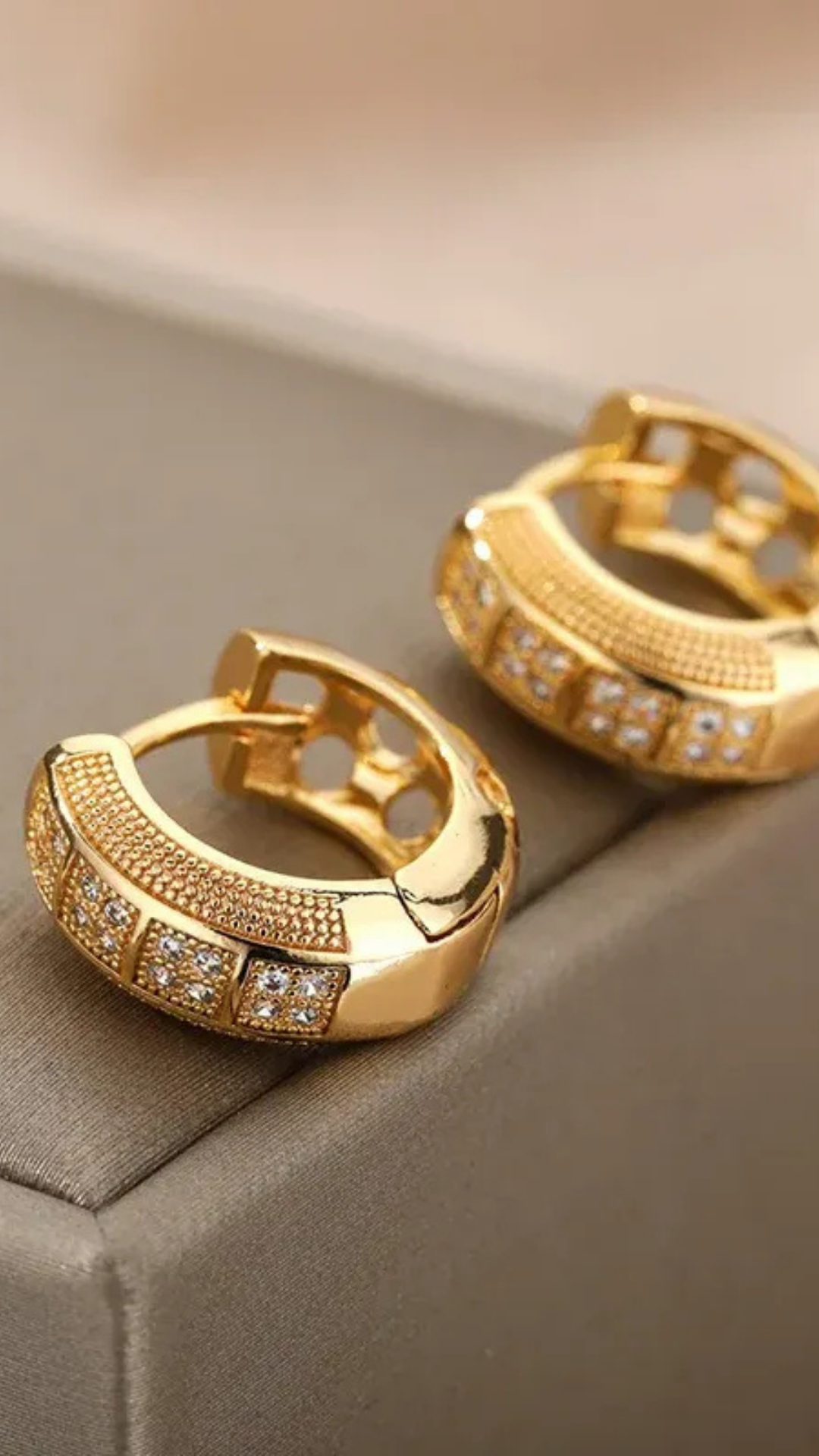 BRINCO DE AÇO INOXIDAVEL - GIORGIA