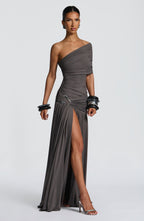 VESTIDO LONGO COM DECOTE A OMBRO E FENDA LATERAL - OVER