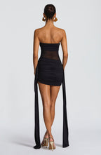 VESTIDO MINI EM TULE COM DECOTE CORACAO - TAINA