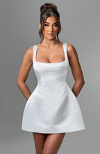 VESTIDO MINI COM ALÇAS E DECOTE RETO - CELINE