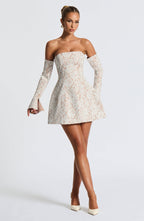 VESTIDO MINI EM RENDA COM DECOTE RETO MANGA LONGA - JASMINE