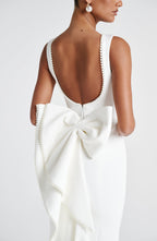 VESTIDO LONGO COM DECOTE E LAÇO NAS COSTAS - LORENA