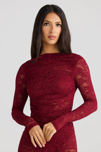 VESTIDO LONGO EM RENDA COM MANGAS - MENCIA