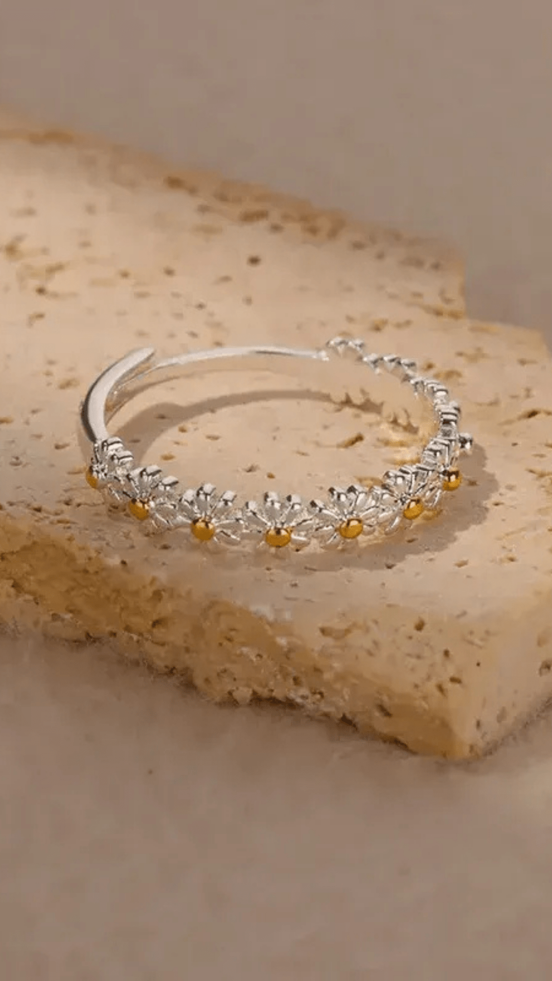 ANEL DE AÇO INOXIDAVEL - FLOWER - Use Viviena