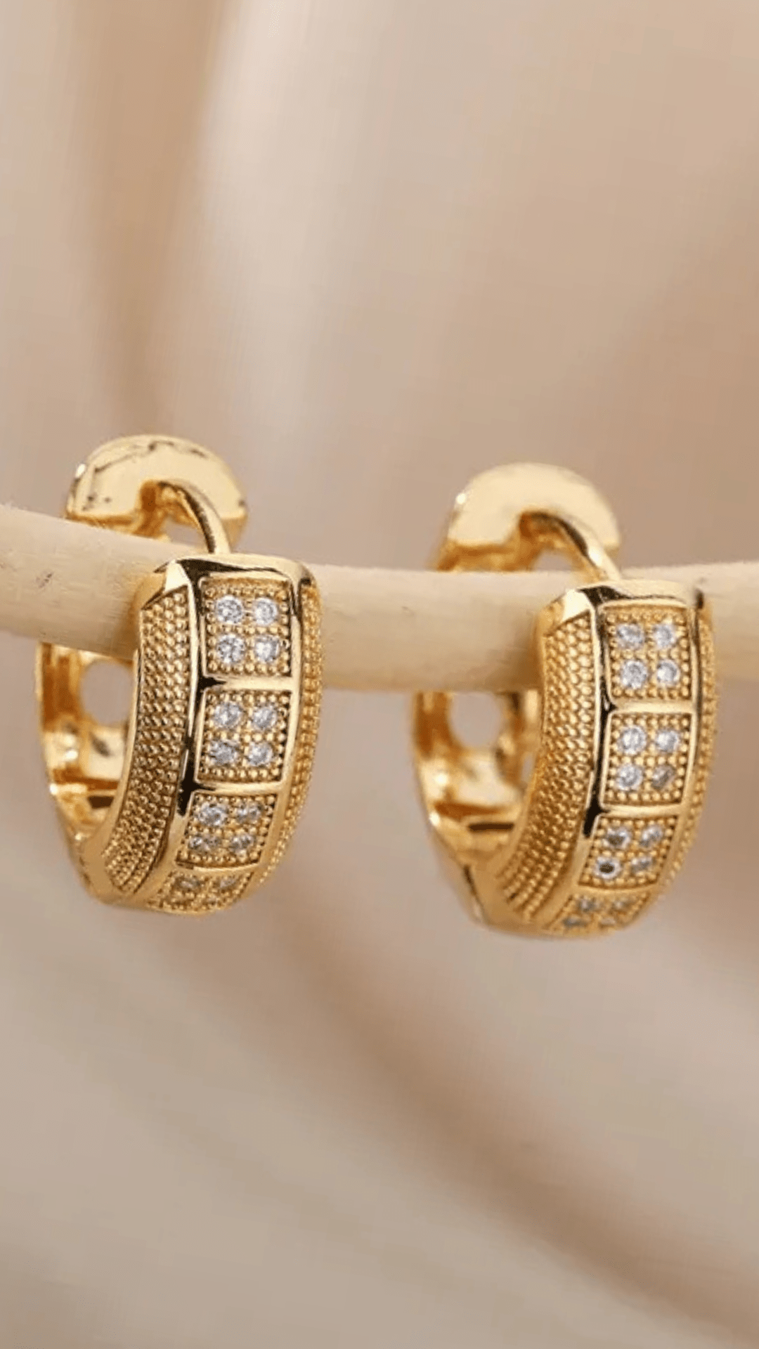 BRINCO DE AÇO INOXIDAVEL - GIORGIA - Use Viviena