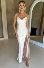 VESTIDO LONGO COM ALÇAS E FENDA LATERAL - FERNANDA