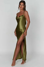 VESTIDO LONGO COM ALÇAS E FENDA LATERAL - FERNANDA - Use Viviena